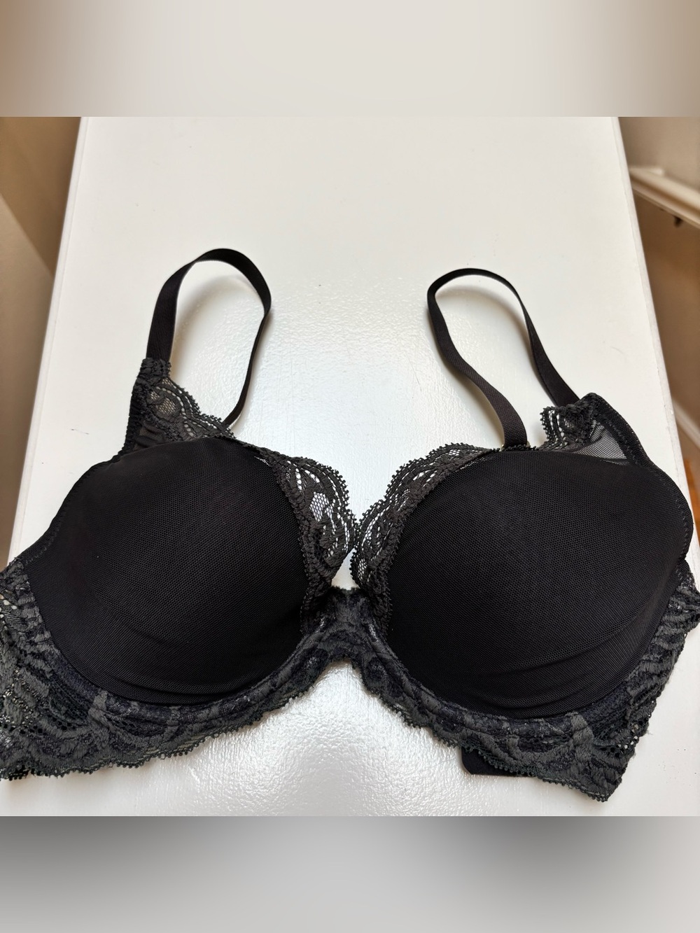 Natori Lace Plunge Bra